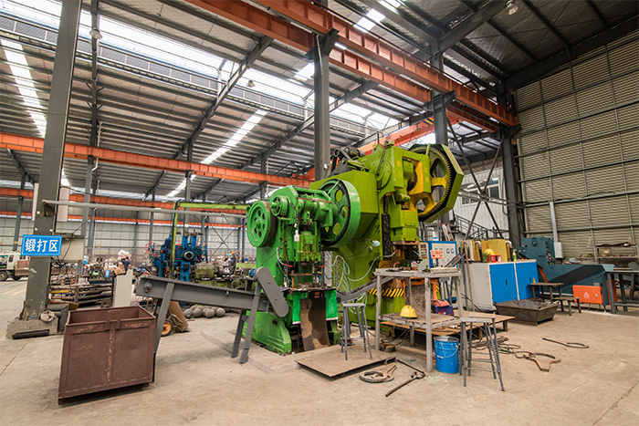 儋州网架配件-锥头加工车间